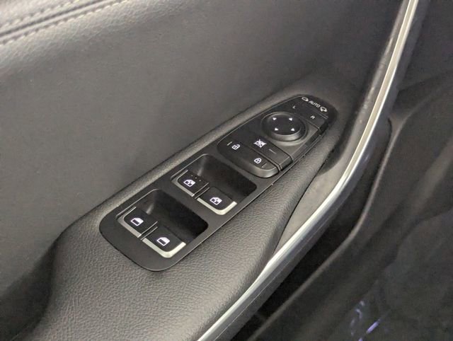 Used 2019 Kia Stinger Base image 19