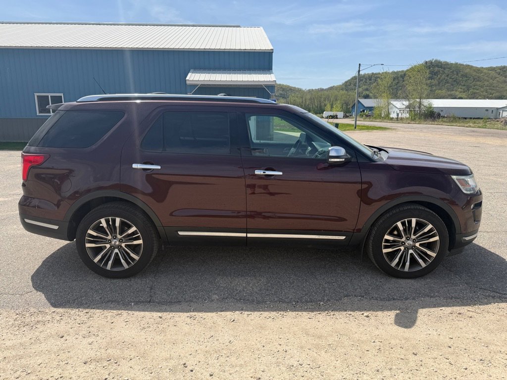 Used 2018 Ford Explorer Platinum AWD/4WD image 5