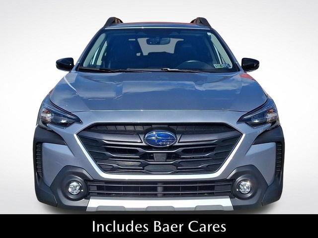 Used 2025 Subaru Outback Limited AWD/4WD image 2
