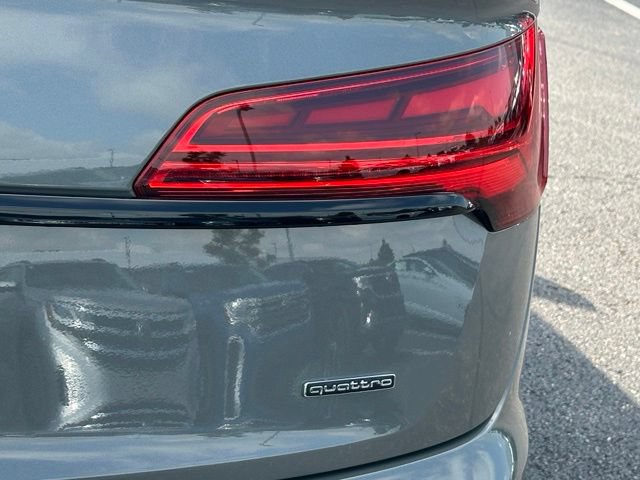 Used 2023 Audi Q5 2.0T Premium Plus w/ Premium Plus Package AWD/4WD image 15