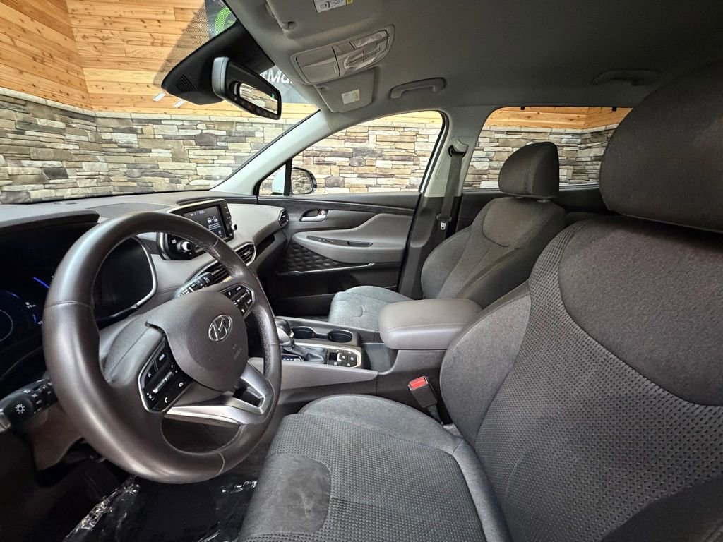Used 2019 Hyundai Santa Fe SEL image 9