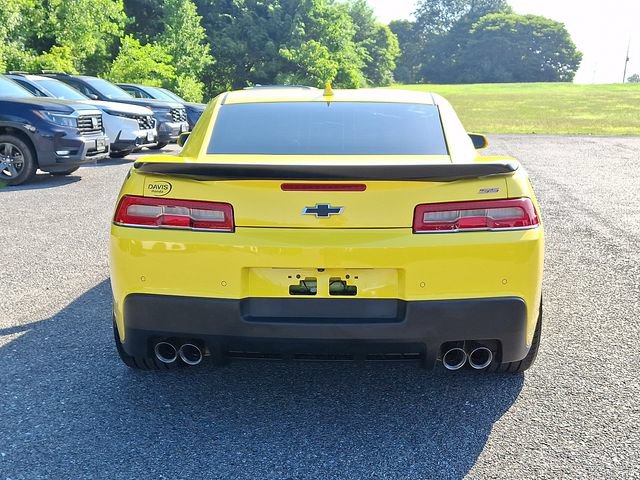 Used 2015 Chevrolet Camaro SS w/ SS Performance Package RWD image 5