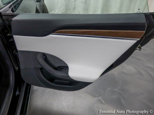Used 2022 Tesla Model S AWD/4WD image 40