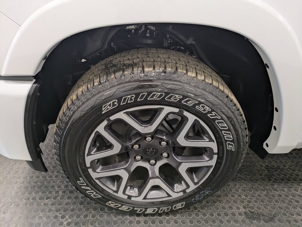 Used 2026 RAM 1500 Laramie w/ Sport Appearance Package AWD/4WD image 7