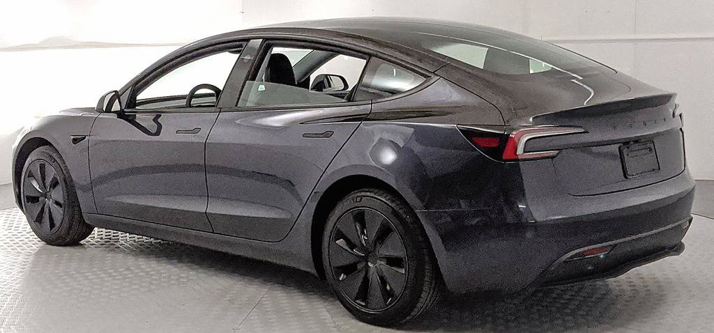 Used 2026 Tesla Model 3 RWD image 4