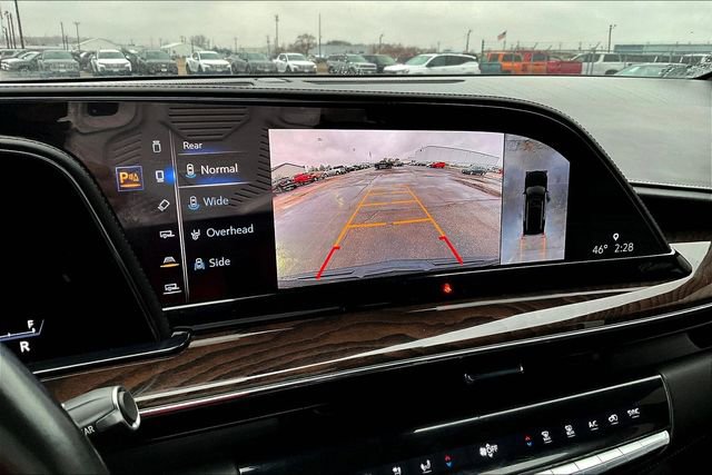 Used 2021 Cadillac Escalade Sport Platinum image 14