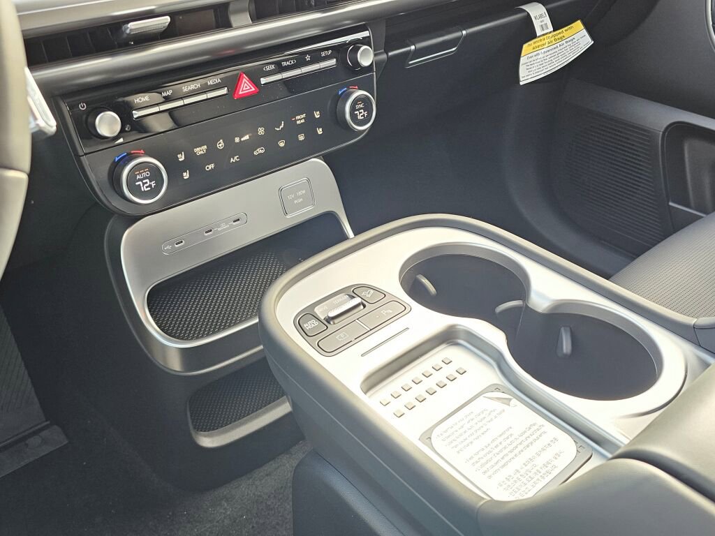 New 2026 Hyundai Ioniq 9 SEL image 21