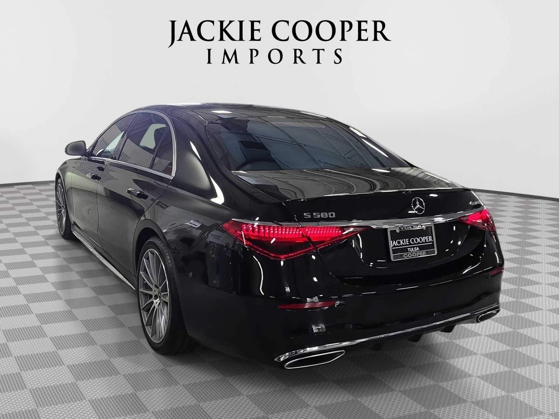 Certified 2023 Mercedes-Benz S 580 4MATIC Sedan image 7