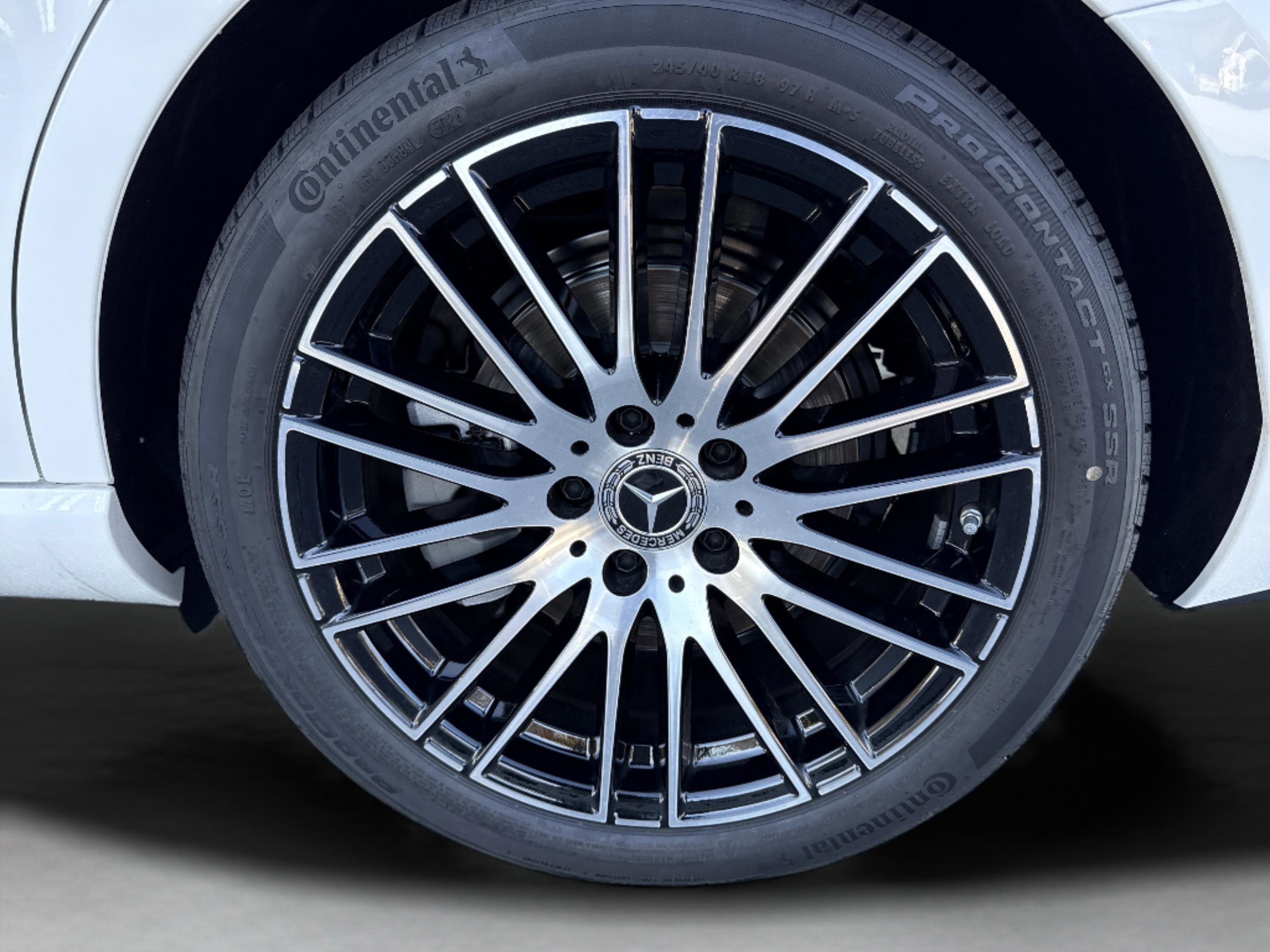 Used 2026 Mercedes-Benz C 300 Sedan image 14