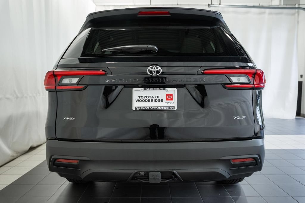 Used 2026 Toyota Grand Highlander AWD image 5
