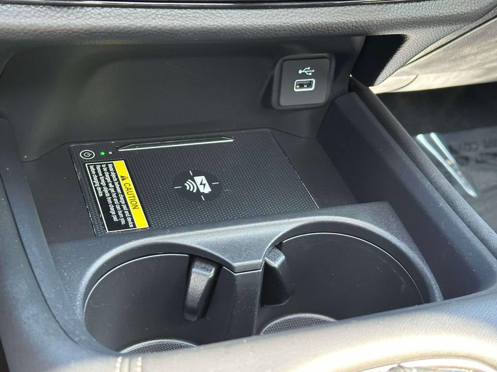 Certified 2024 Honda HR-V EX-L image 28