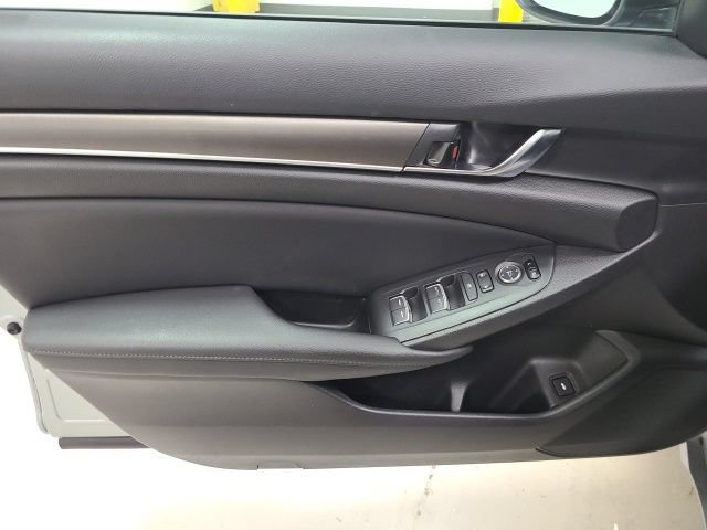 Used 2021 Honda Accord LX image 16