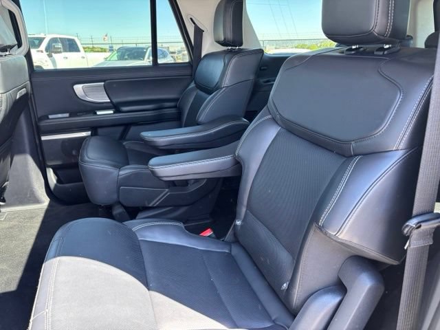 Certified 2025 Ford Expedition Max Platinum AWD/4WD image 18