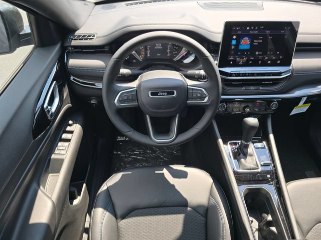 New 2026 Jeep Compass Latitude AWD/4WD image 4