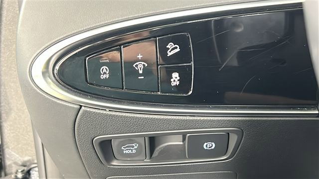 Used 2025 Genesis GV70 2.5T AWD/4WD image 20