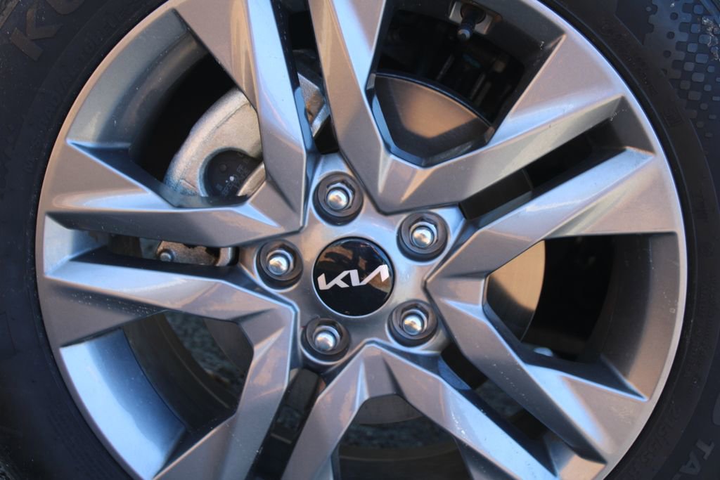 Certified 2023 Kia Seltos S image 18