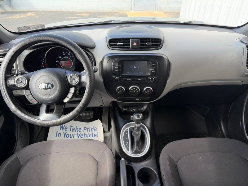 Used 2019 Kia Soul FWD image 24