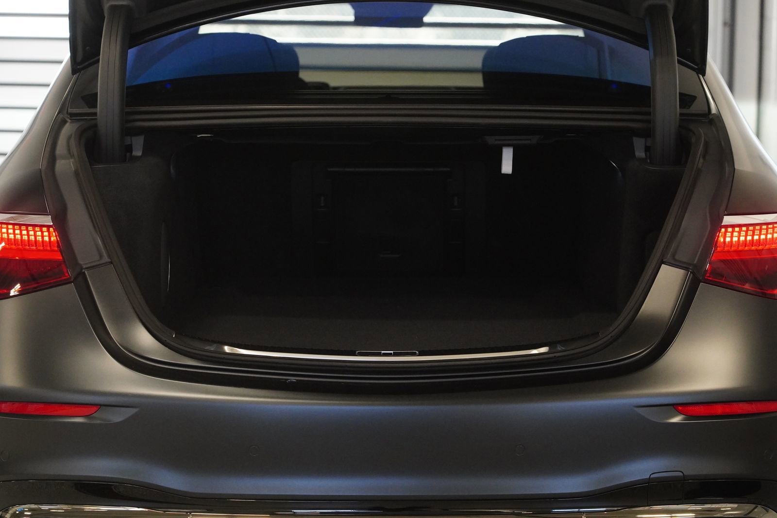 Certified 2025 Mercedes-Benz S 63 AMG S image 33