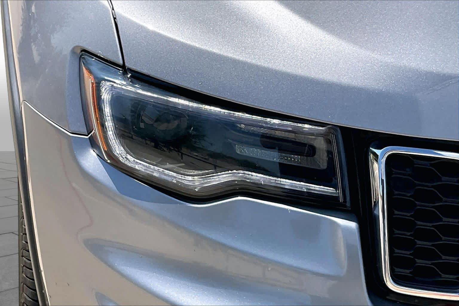 Used 2019 Jeep Grand Cherokee Limited w/ Luxury Group II RWD image 28