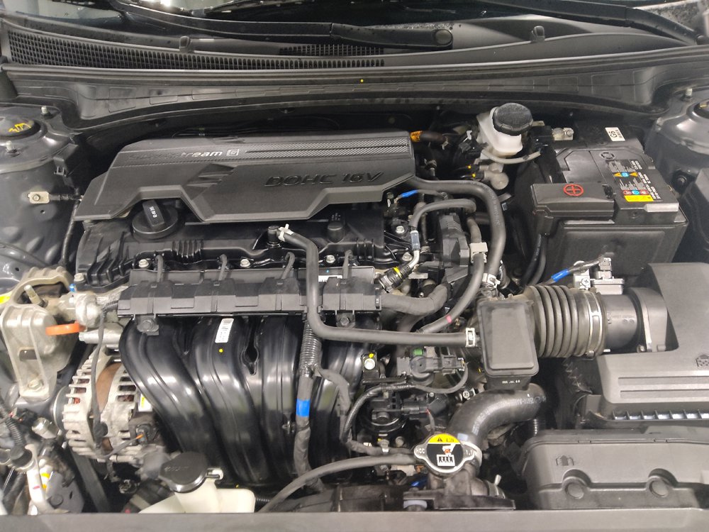 Used 2024 Hyundai Elantra SEL w/ Convenience Package FWD image 30
