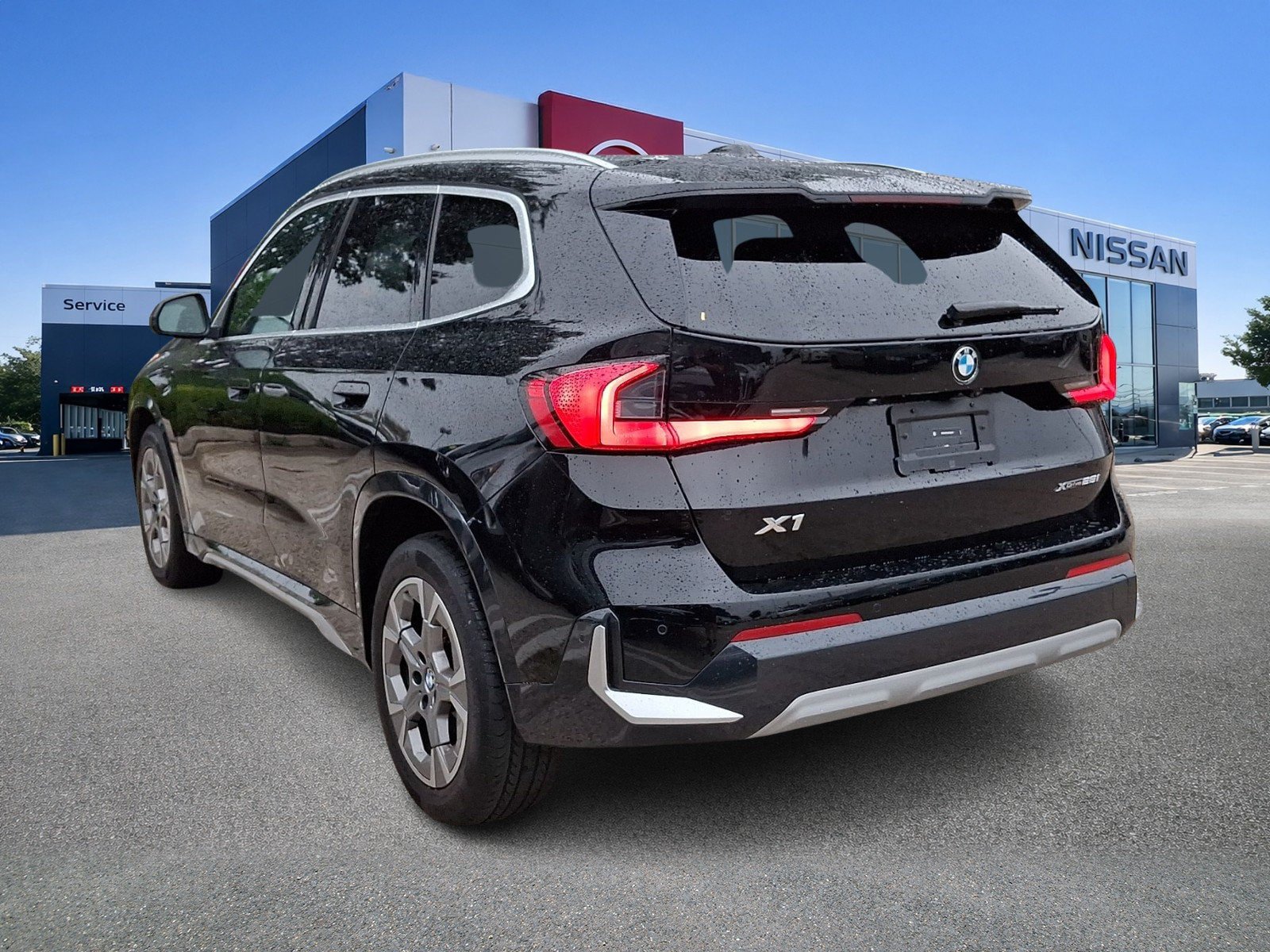 Used 2025 BMW X1 xDrive28i AWD/4WD image 4