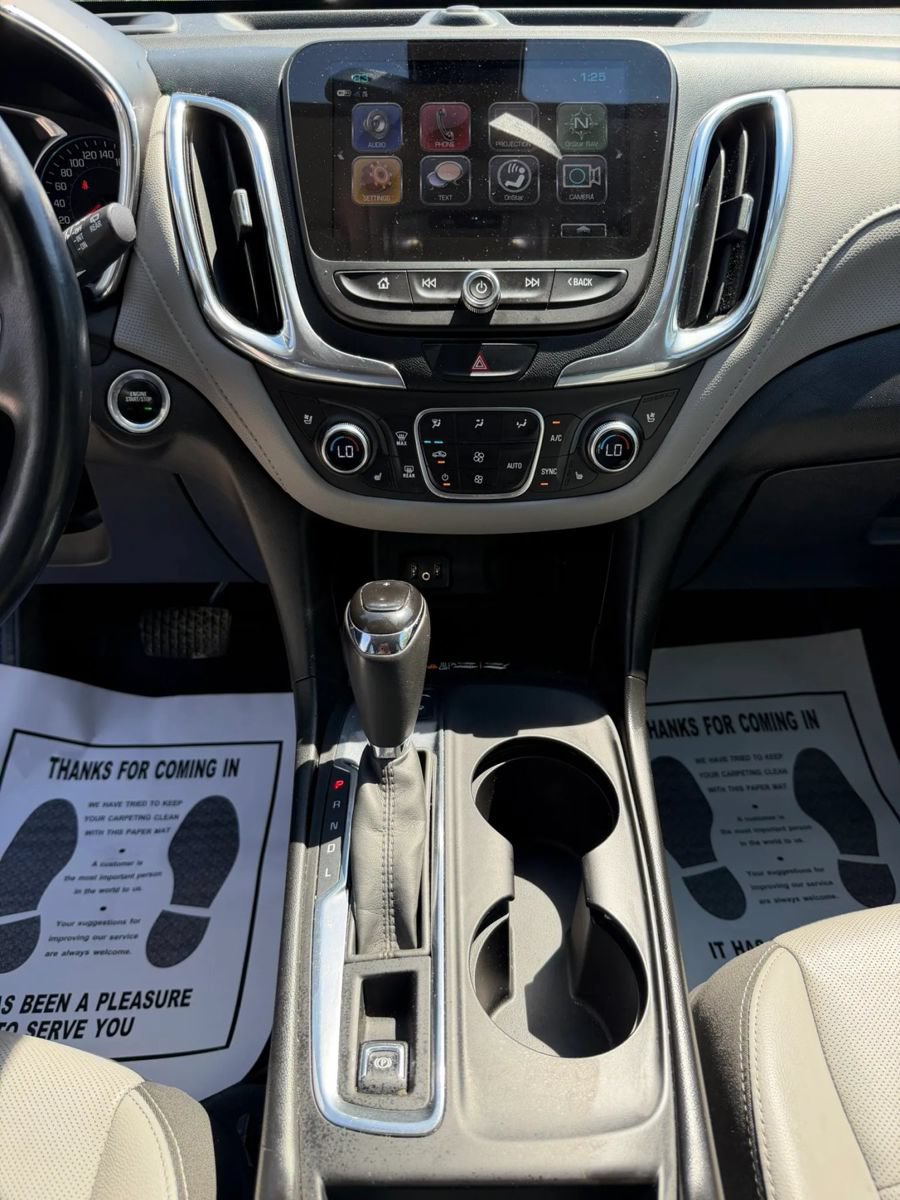 Used 2018 Chevrolet Equinox Premier AWD/4WD image 16