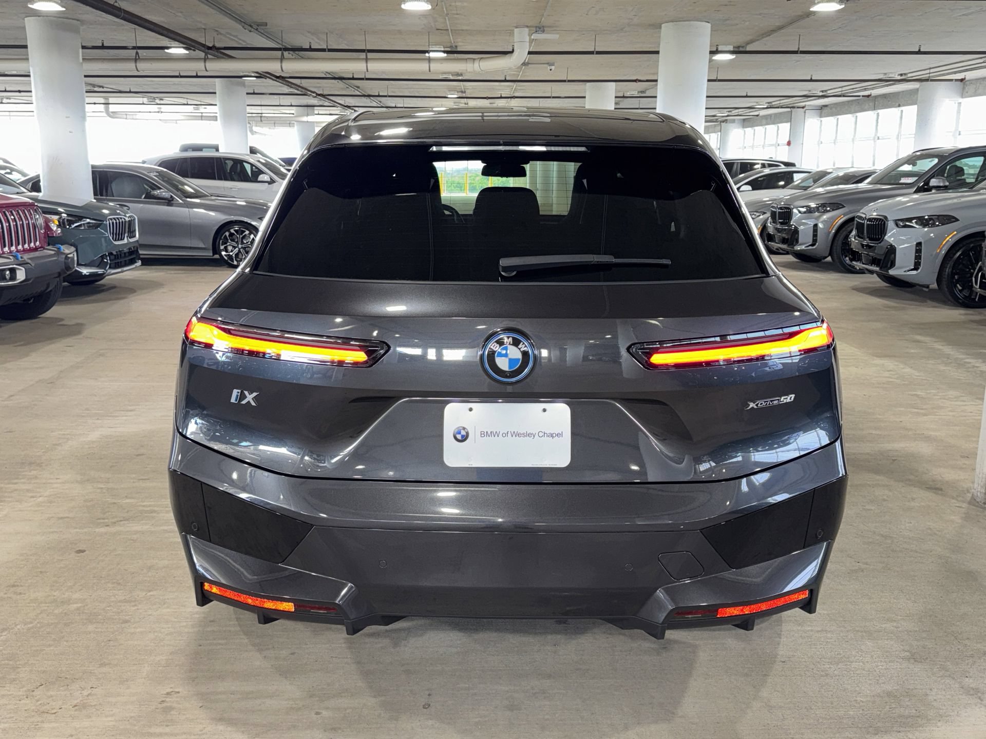 Used 2025 BMW iX xDrive50 w/ Sport Package AWD/4WD image 6