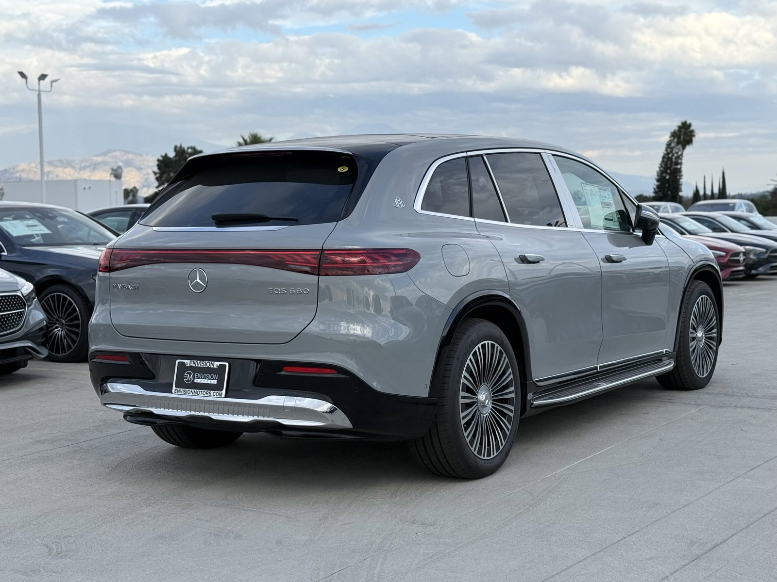 New 2025 Mercedes-Benz Maybach EQS 680 4MATIC image 11