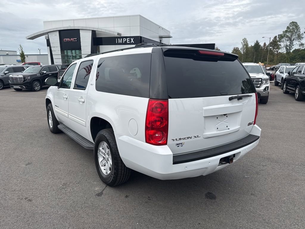 Used 2014 GMC Yukon XL SLT w/ SLT-2 Equipment Package image 3