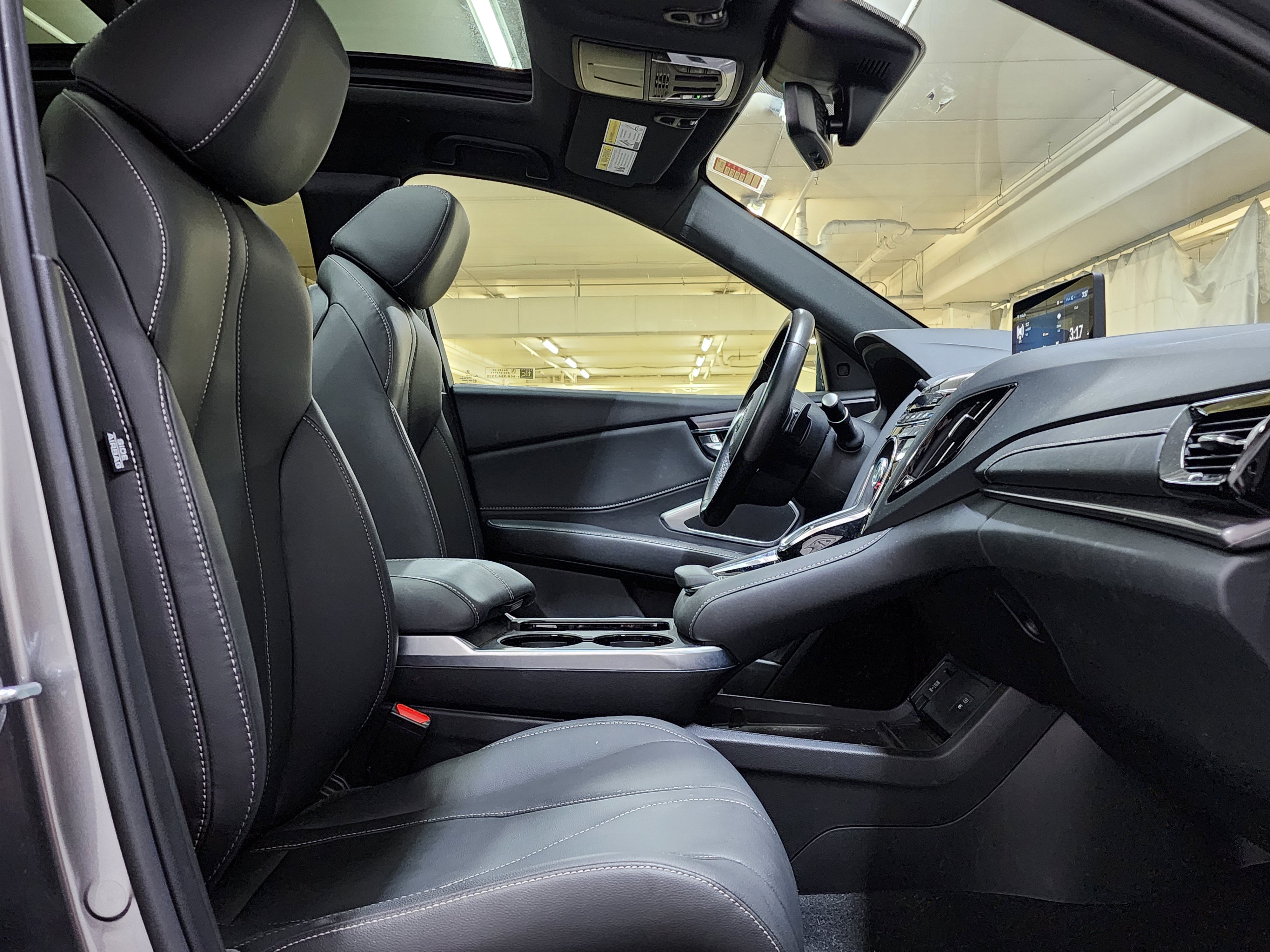 Certified 2025 Acura RDX SH-AWD image 22
