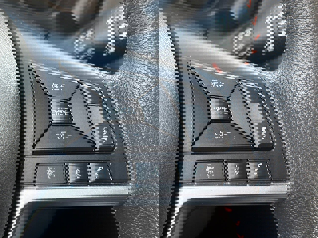 Certified 2024 Nissan Kicks SR w/ SR Premium Package image 17