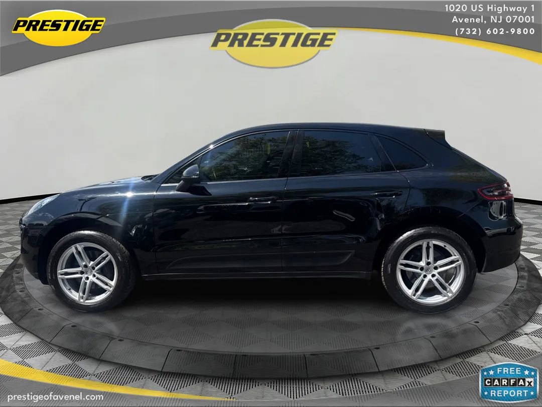 Used 2018 Porsche Macan Sport Edition AWD/4WD image 8