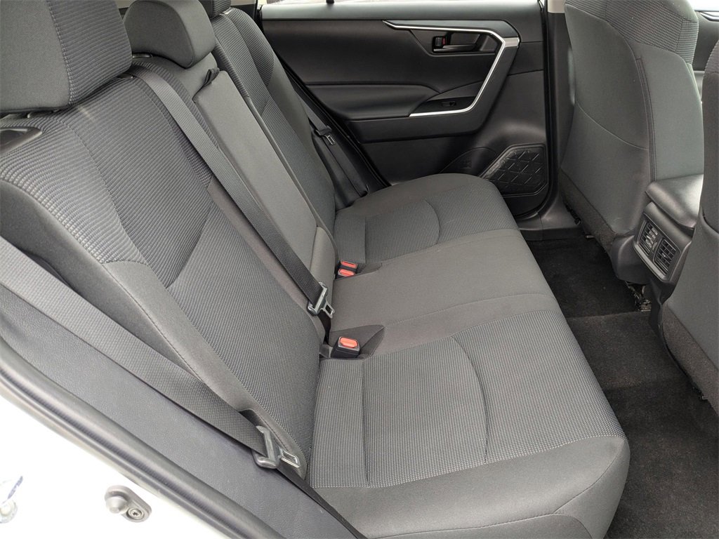 Used 2025 Toyota RAV4 LE image 33