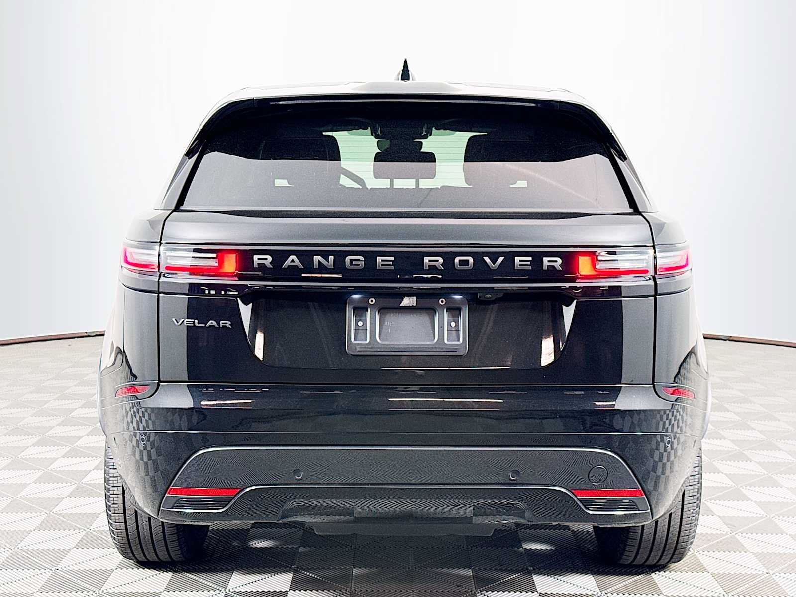 Used 2026 Land Rover Range Rover Velar Dynamic SE AWD/4WD image 6