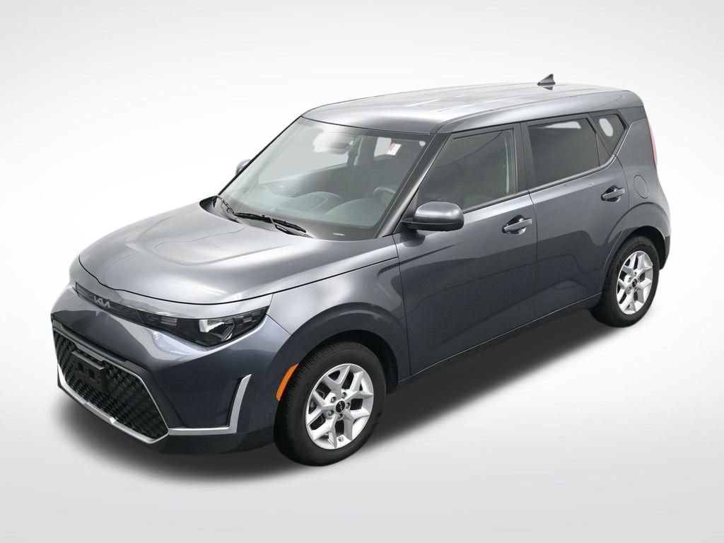 Used 2024 Kia Soul LX w/ Option Group 015 FWD image 21