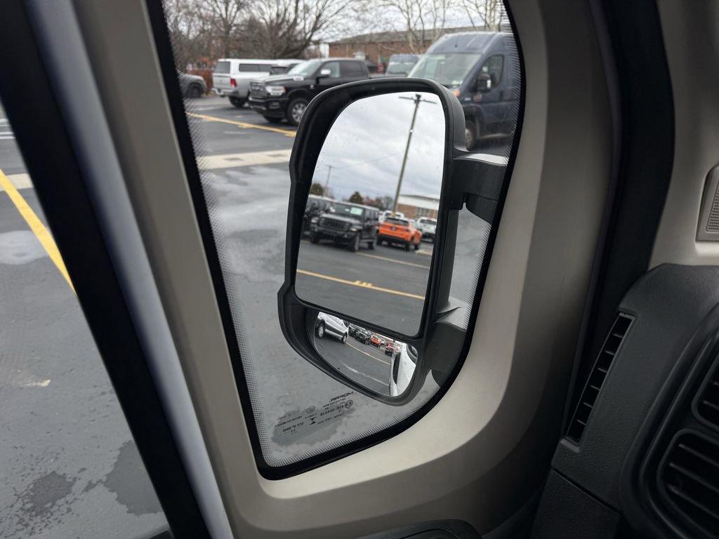 Used 2022 RAM ProMaster 2500 image 16