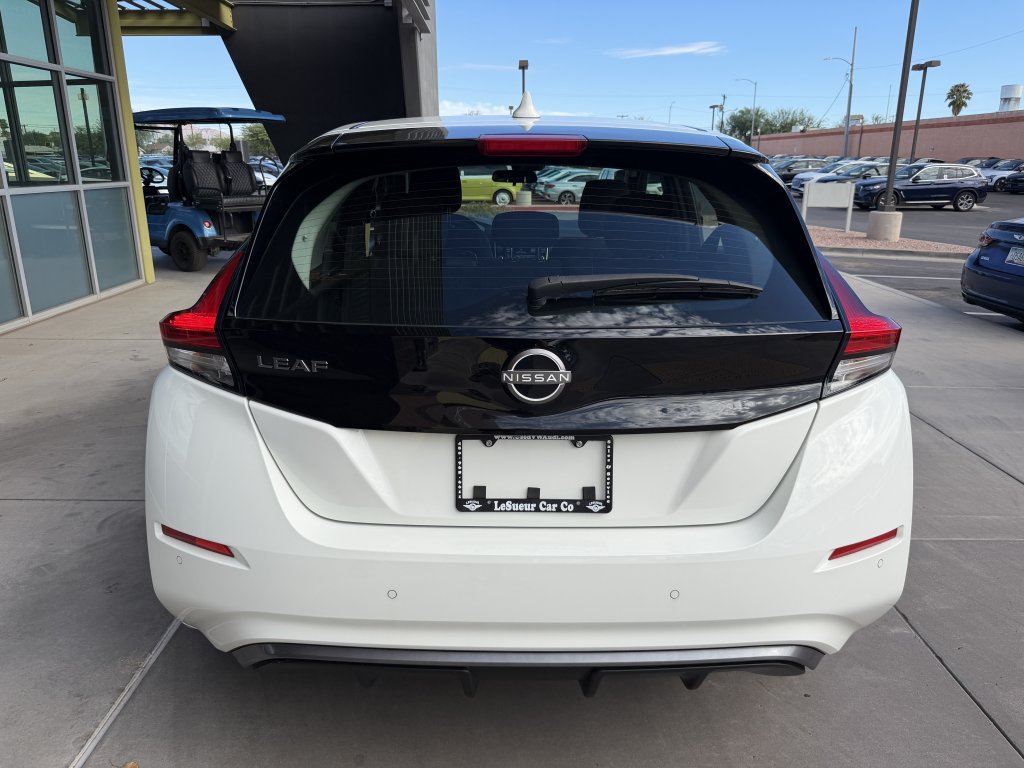 Used 2025 Nissan Leaf S FWD image 13