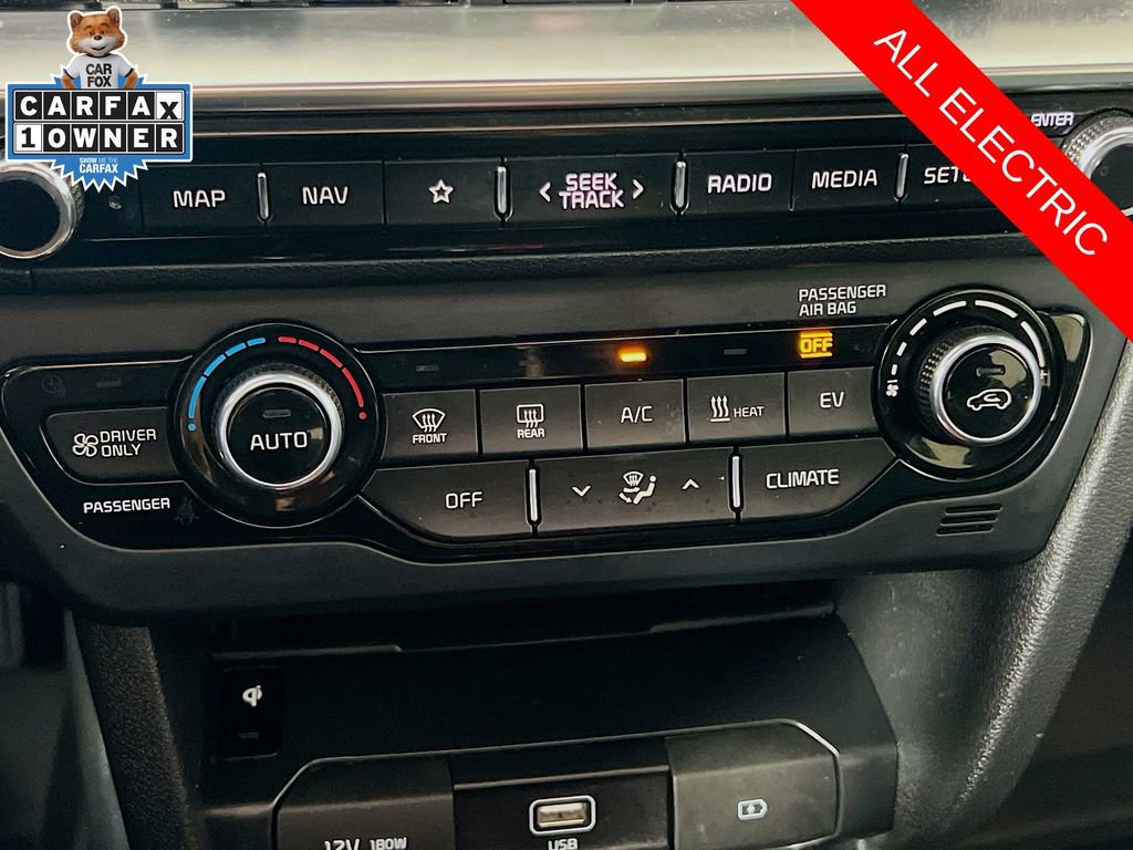 Certified 2022 Kia Niro EX Premium image 17