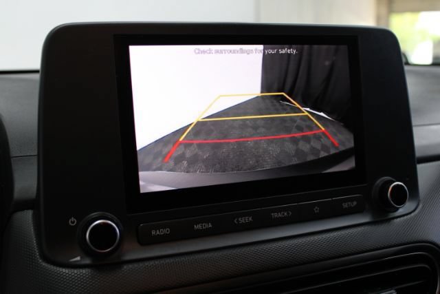 Used 2023 Hyundai Kona SE FWD image 19