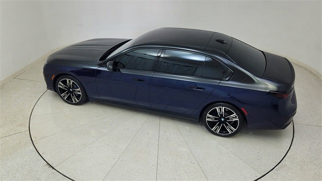 Used 2023 BMW i7 xDrive60 image 81