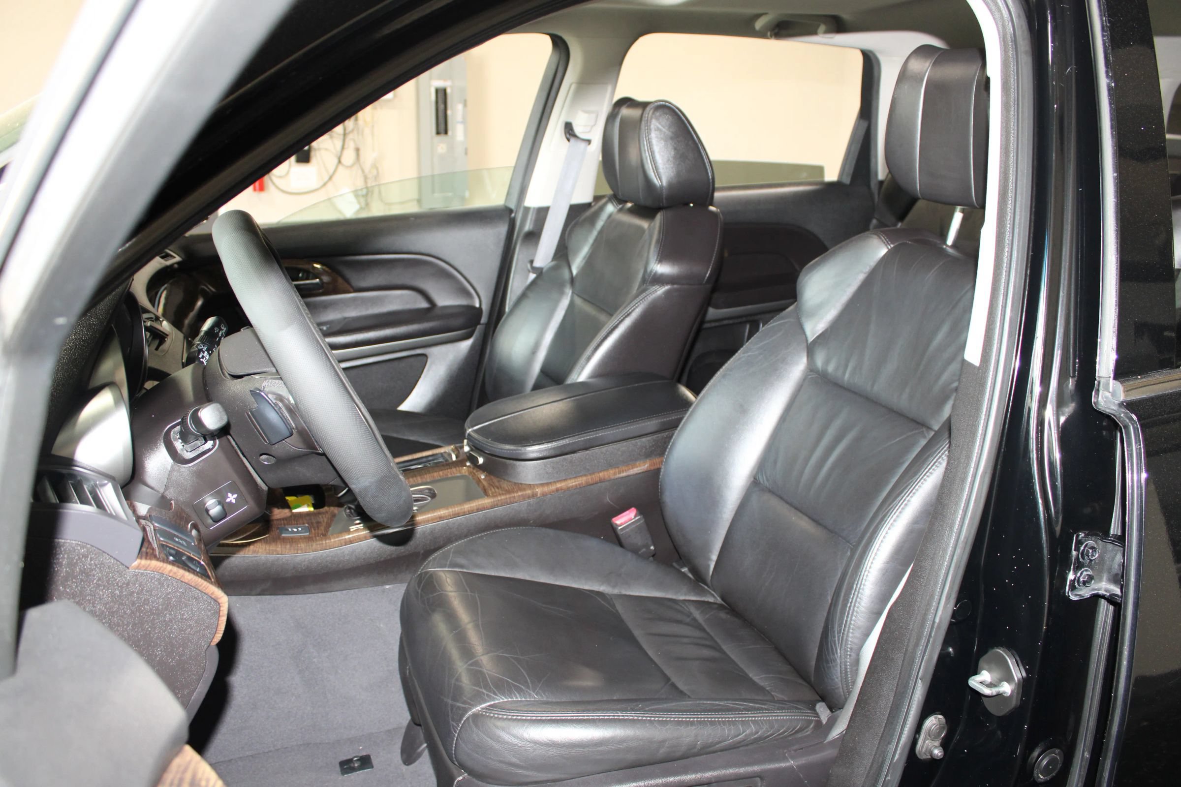 Used 2011 Acura MDX w/ Technology Package AWD/4WD image 23