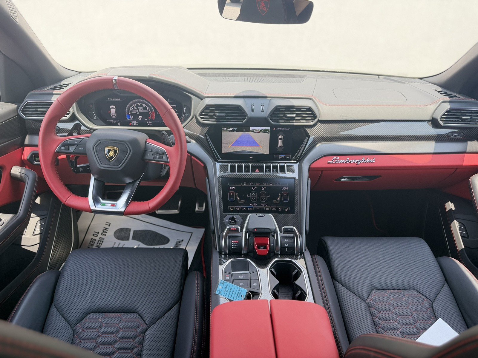 Used 2021 Lamborghini Urus AWD/4WD image 28
