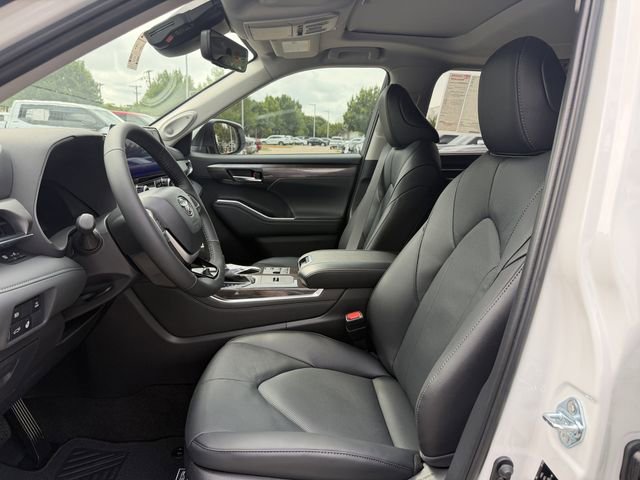 New 2026 Toyota Highlander Limited AWD/4WD image 26