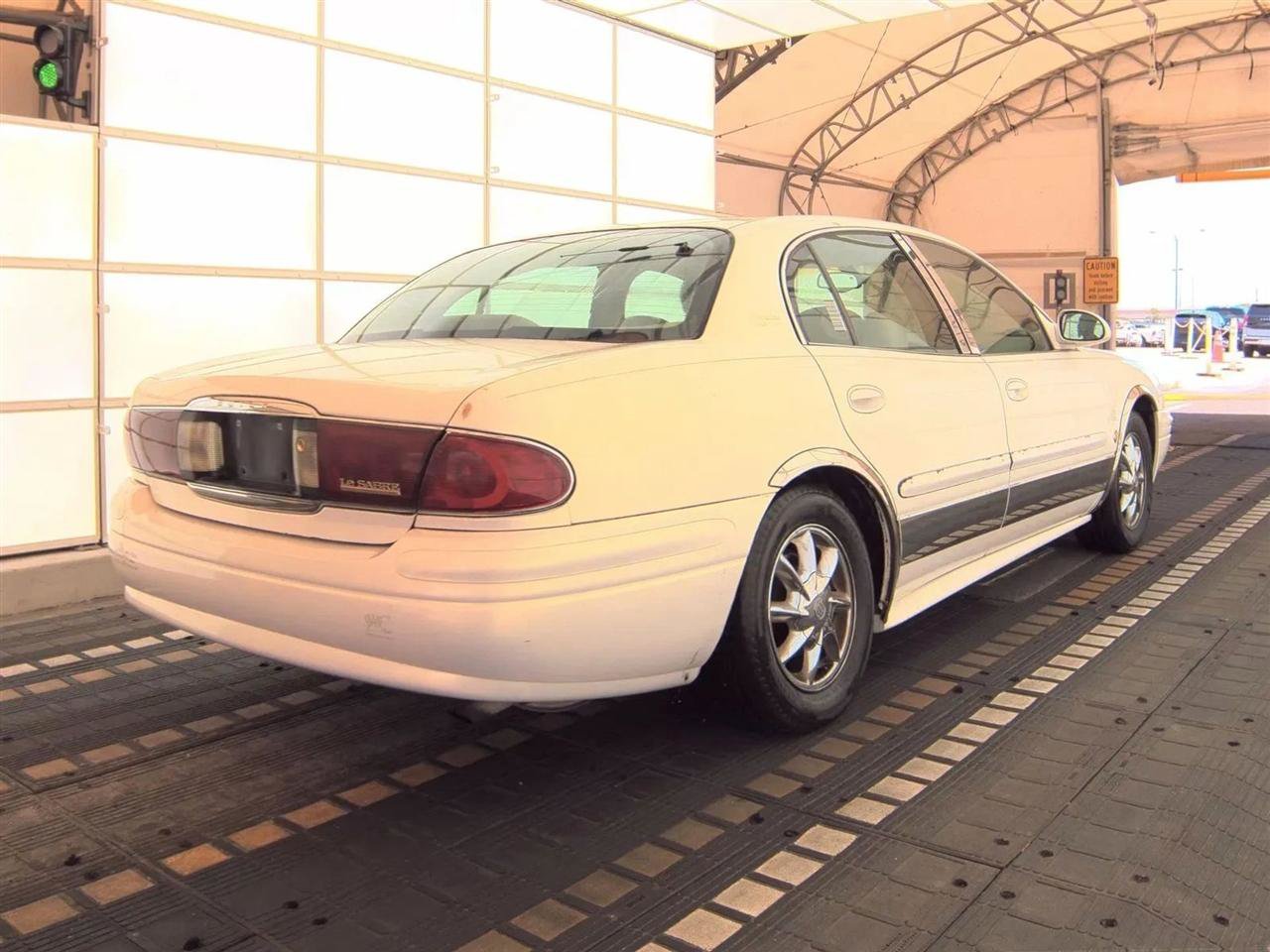 Used 2004 Buick Le Sabre Limited w/ Celebration Edition Package FWD image 5