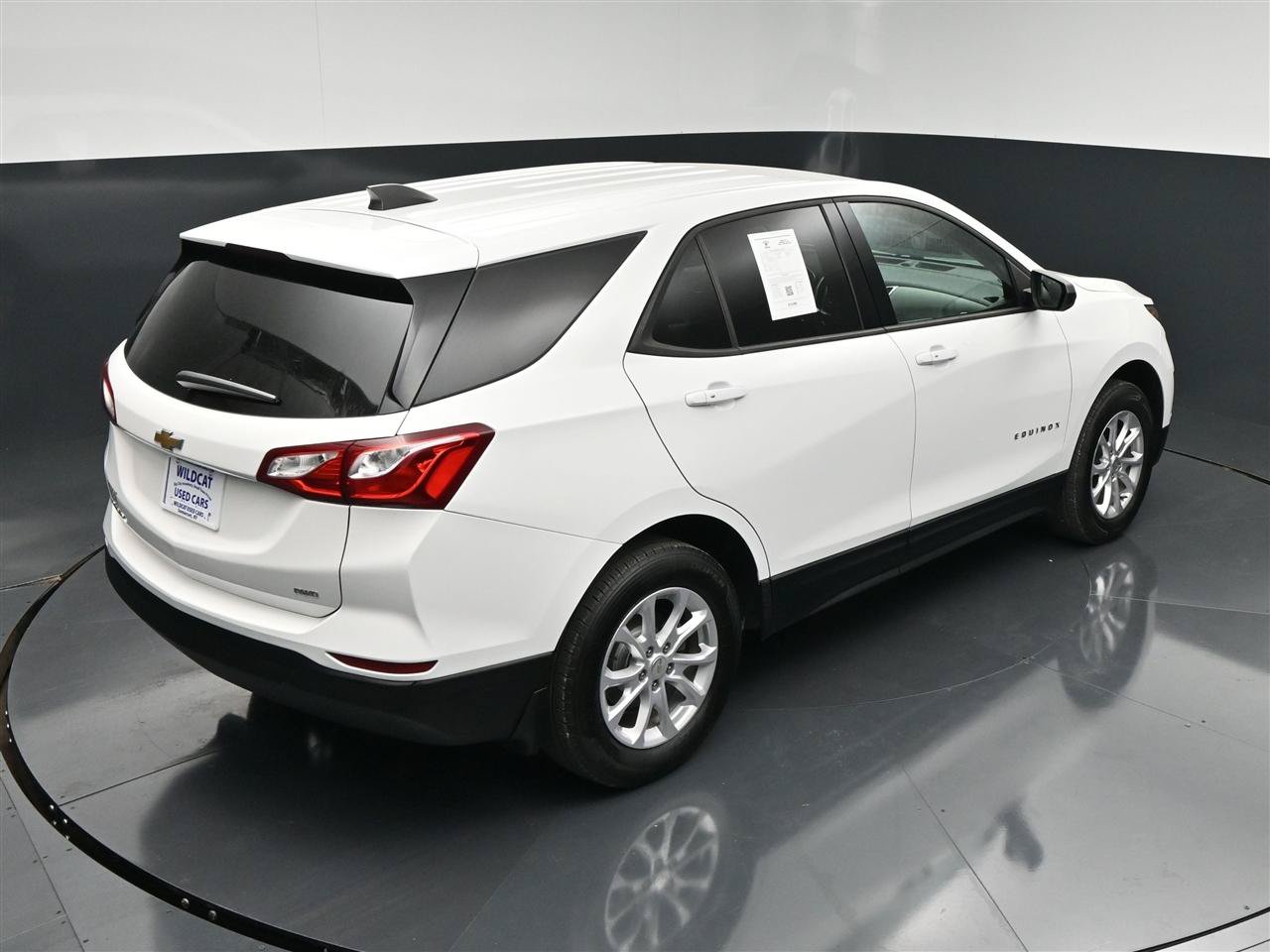 Used 2019 Chevrolet Equinox LS w/ LS Convenience Package AWD/4WD image 24