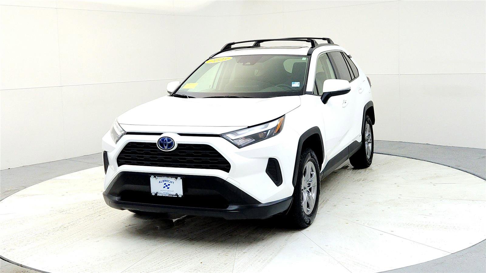 Certified 2023 Toyota RAV4 XLE w/ Convenience Package image 2