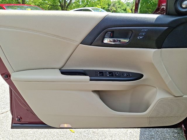 Used 2015 Honda Accord EX-L image 12