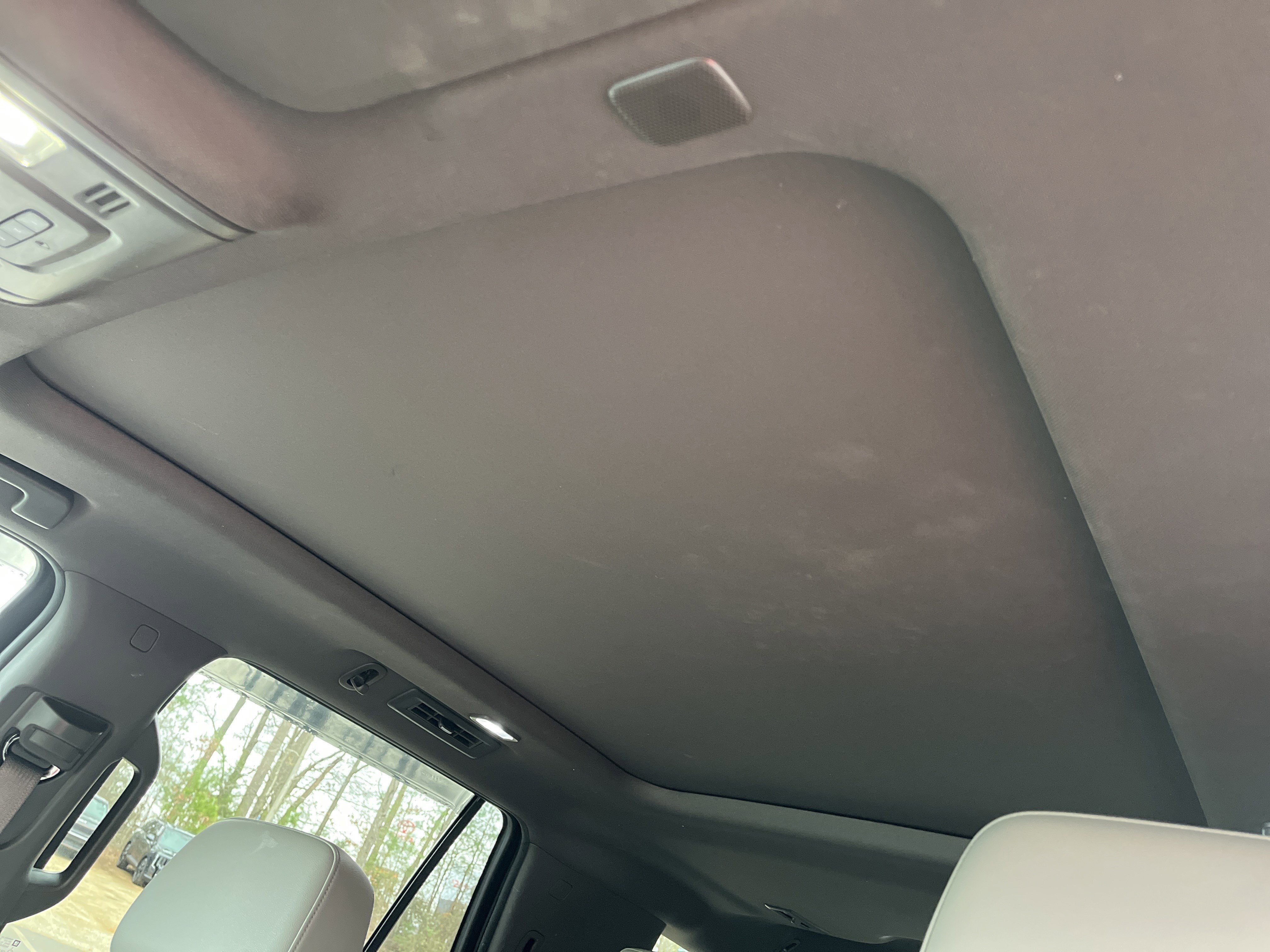 Used 2021 Chevrolet Tahoe Z71 w/ Z71 Off-Road Package image 16