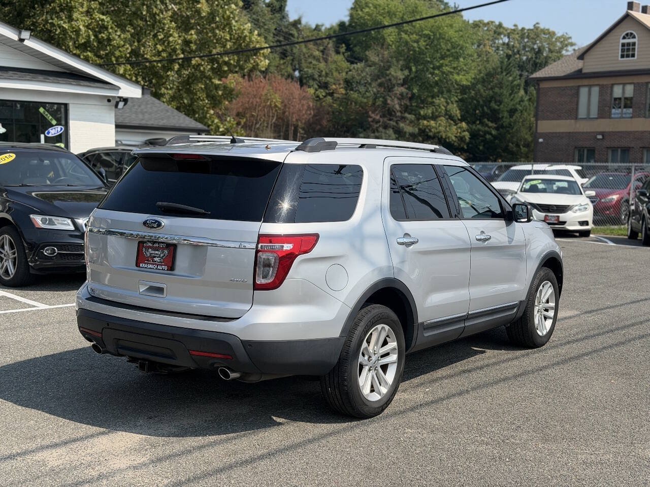 Used 2014 Ford Explorer XLT w/ Equipment Group 201A AWD/4WD image 5