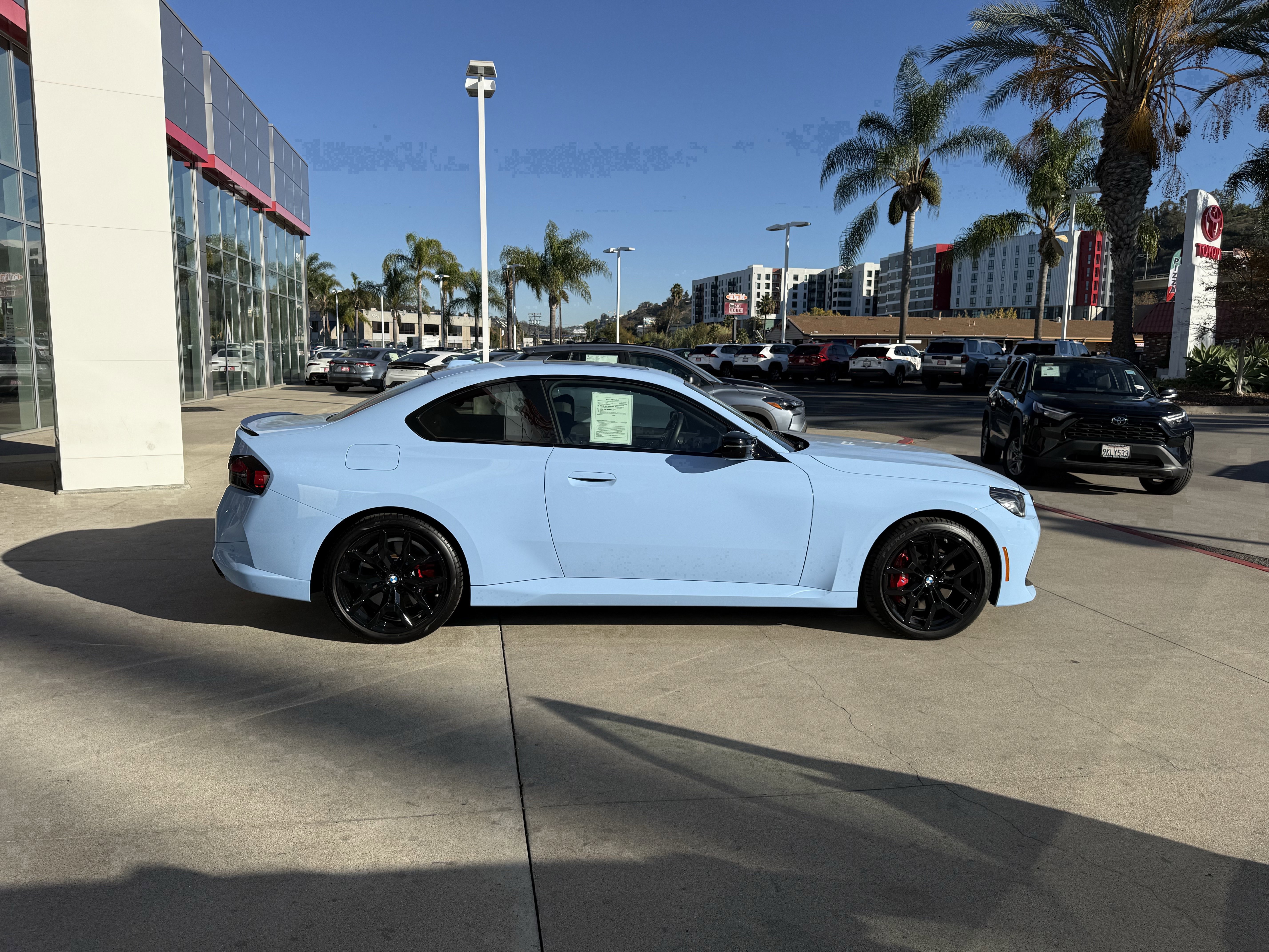 Used 2025 BMW M240i xDrive Coupe w/ Premium Package image 28